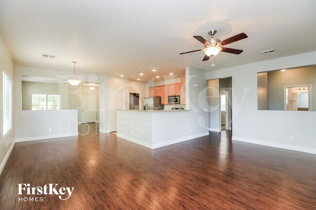 Foto del edificio - 1252 W Vineyard Plains Dr