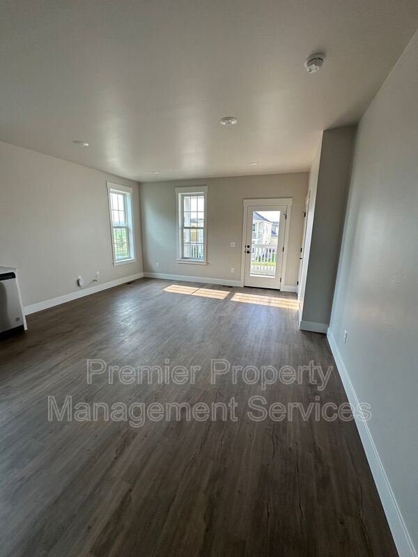 Foto del edificio - 6017 Elysian Rd