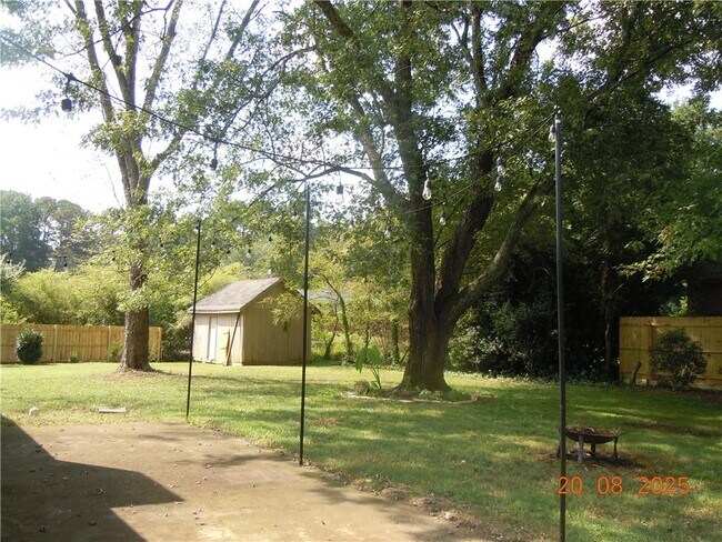 Building Photo - 5762 Fairfield Pl