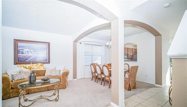 Foto del edificio - 2528 Dharma Cir