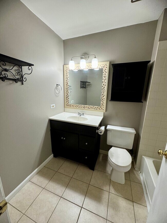 Foto del edificio - 200 Chesterfield Ct