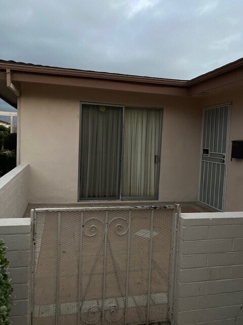 main entrance - 777 E Valley Blvd