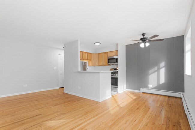 Foto del edificio - 6758 N Sheridan Rd