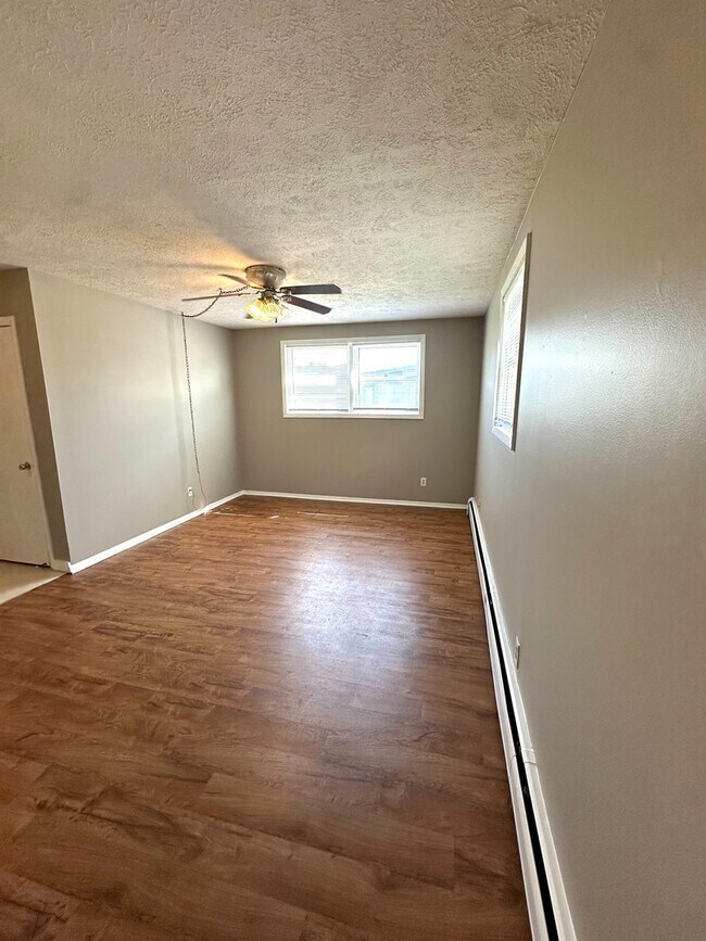 Foto del edificio - 1007 Sheryl Ln