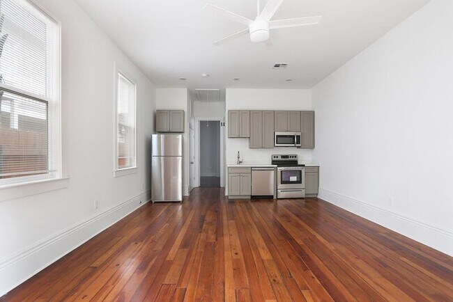 Foto del edificio - 1832 Baronne St