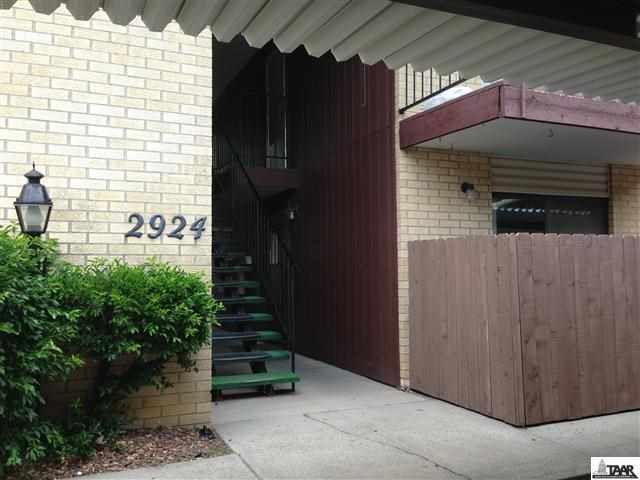 Building Photo - 2924 SW Lydia Ave