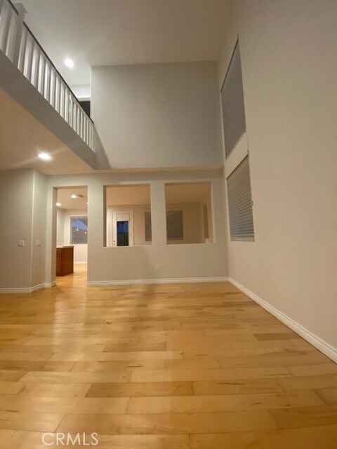 Foto del edificio - 606 N Jimenez Ln