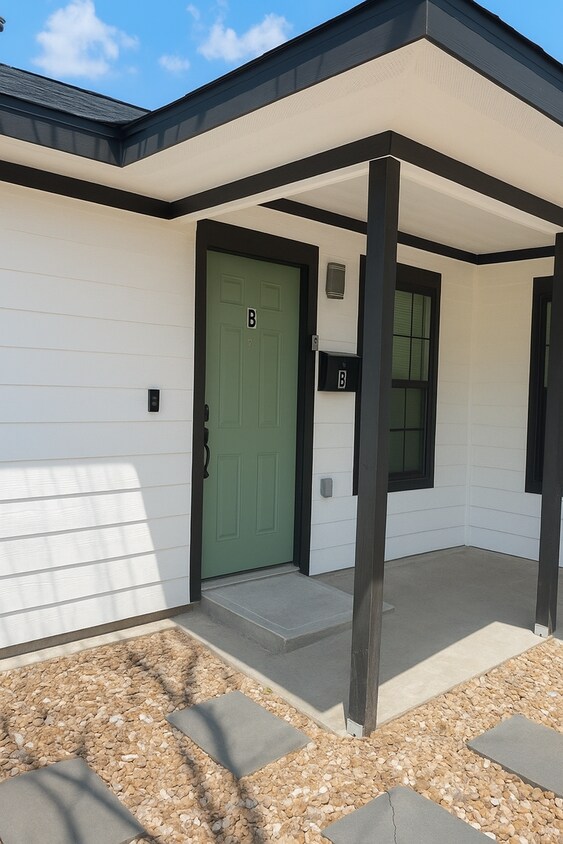 Foto principal - 7317 Briefway St