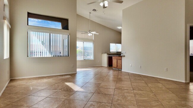 Foto del edificio - Awesome 2bd + office Lakeside home - T-Bir...