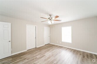 Building Photo - 4511 Dakota Terrace