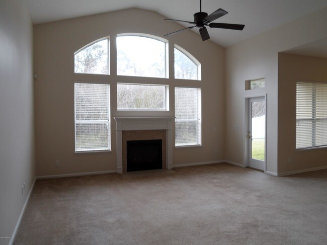 Foto del edificio - 2808 S Portofino Rd