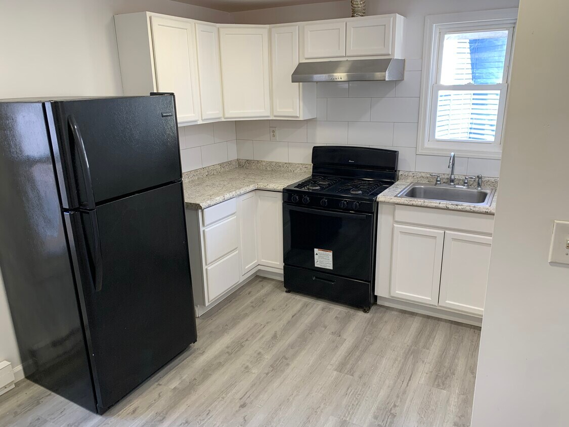 Foto principal - 404 Railroad Ave