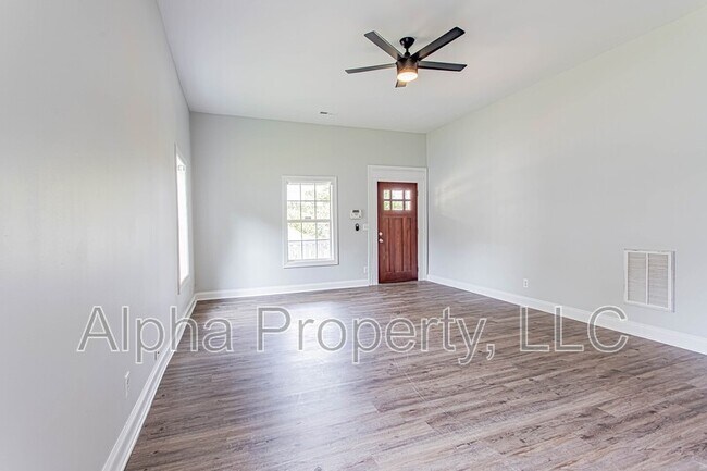 Foto del edificio - 7 Highlawn Ave