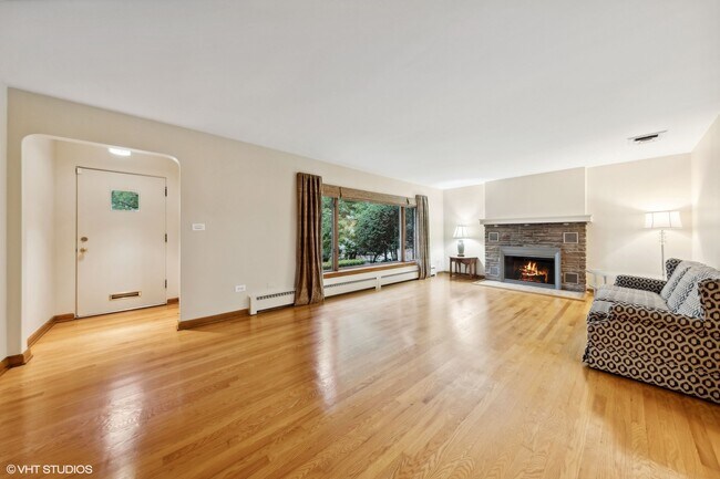 Foto del edificio - 305 N Edgewood Ave