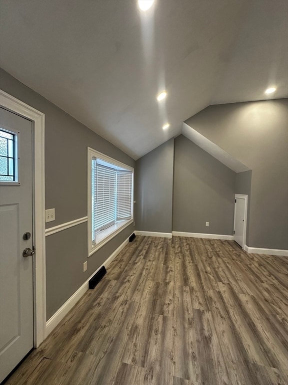 Foto del edificio - 215 Belmont Ave