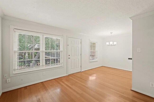 Foto del edificio - 3224 Timmons Ln