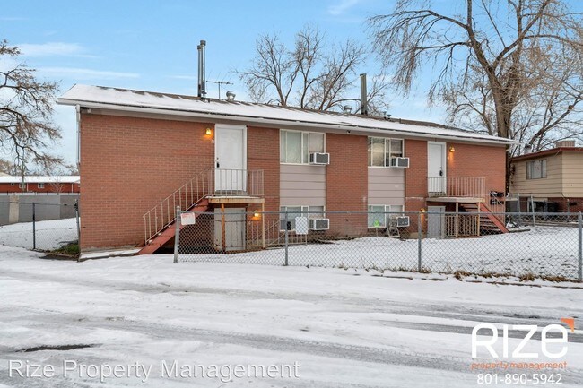 Building Photo - 1787 Kimberly Cir
