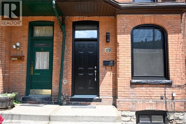 Building Photo - 175 Forest Ave