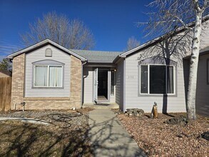 Building Photo - 3156 Arrowhead Dr