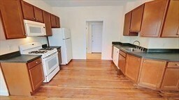 Building Photo - 72 Grampian Way