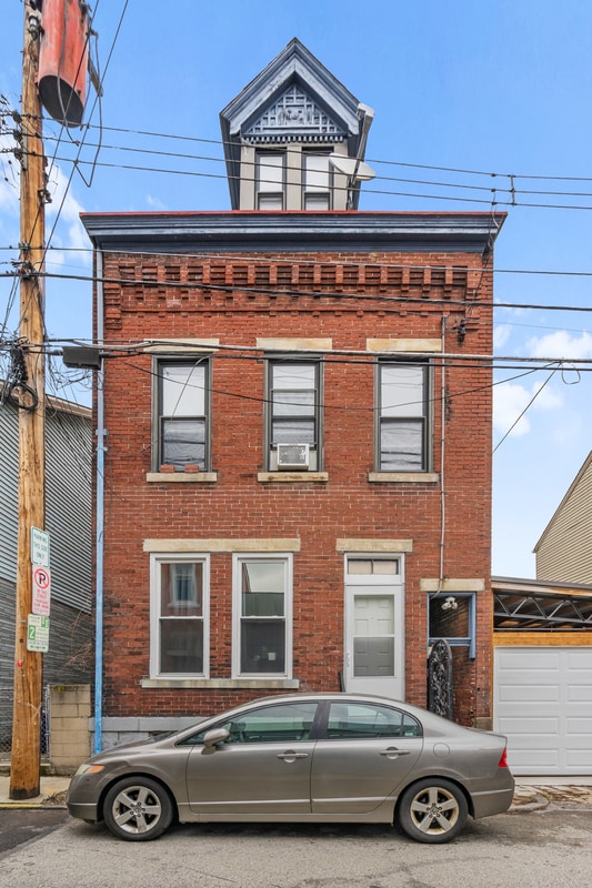 Building Photo - 2329 Larkins Wy