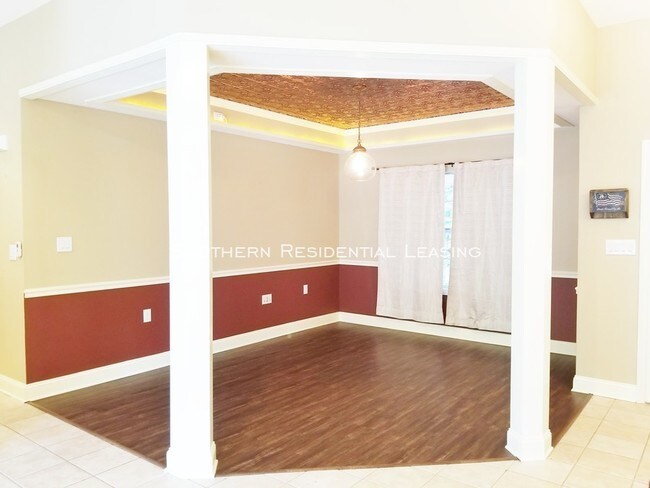 Foto del edificio - 5BD/3BA on  2 acres near Navy Federal