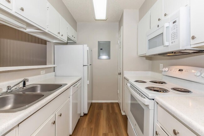 Foto del edificio - Parkside Apartments