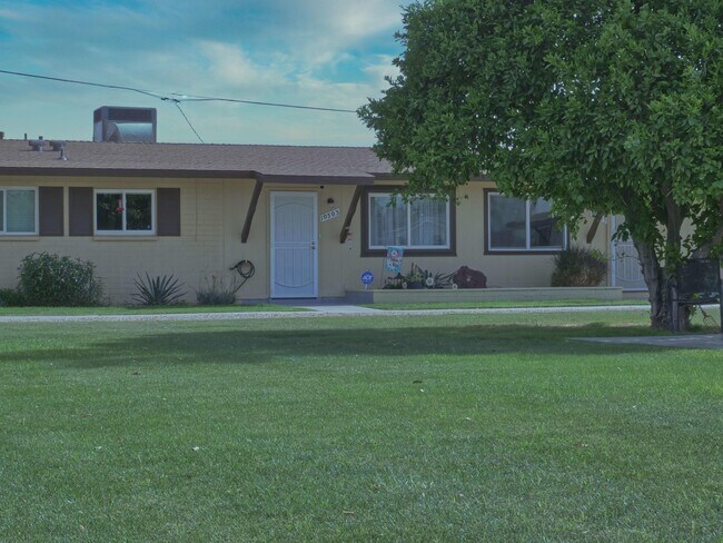 Foto del edificio - 10303 W Peoria Ave