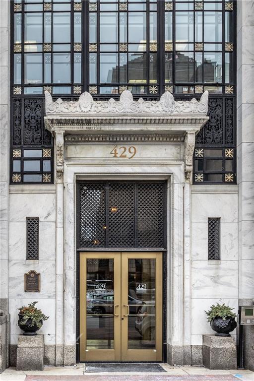 Building Photo - 429 N Pennsylvania St