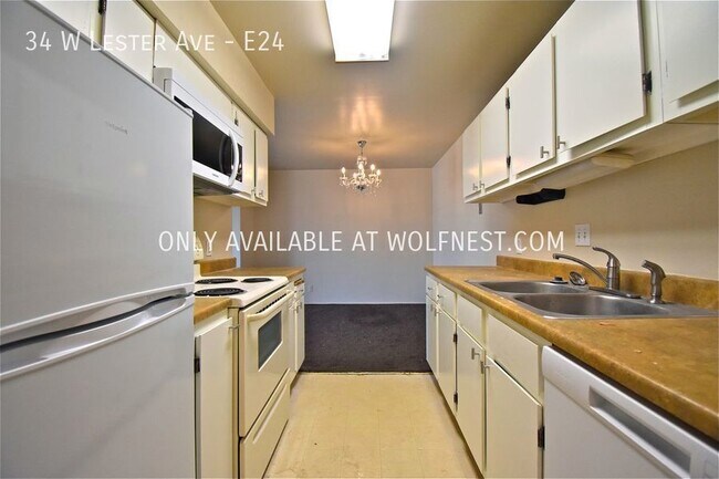 Building Photo - Lovely 2 Bedroom Murray Condo! No Deposit ...