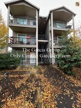 Building Photo - 7128 N Richmond Ave