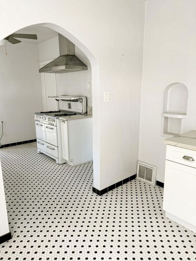 Building Photo - Explore a Piece of History in Our 1931 Home