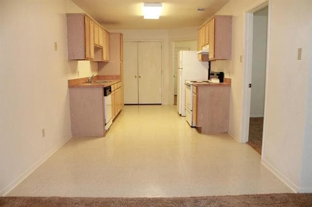 Building Photo - 1424 Walters Dr