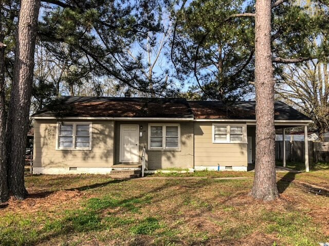 Primary Photo - 311 Pearl Dr