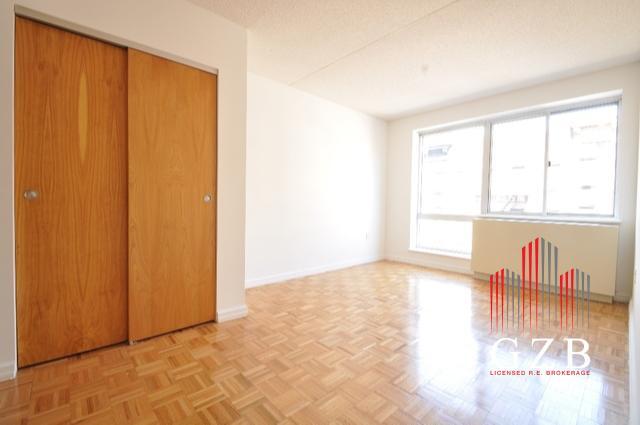 Building Photo - 349 W 54th St