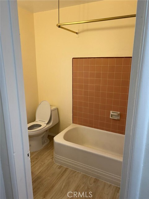 Foto del edificio - 1412 Benito Ave