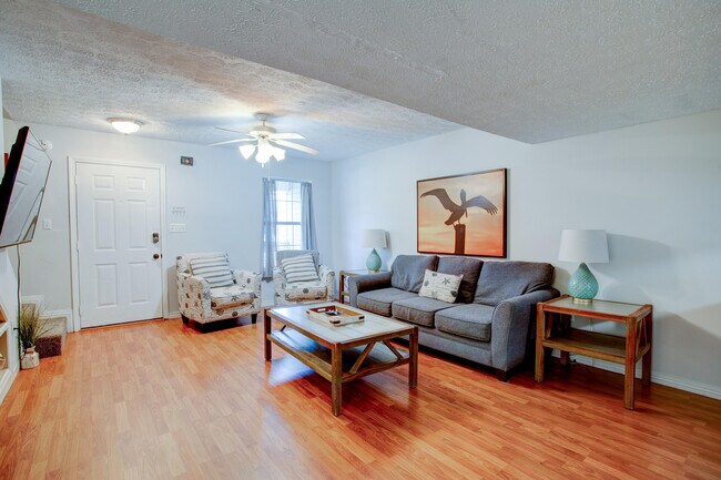 Foto del edificio - 2400 Suwanee Ln