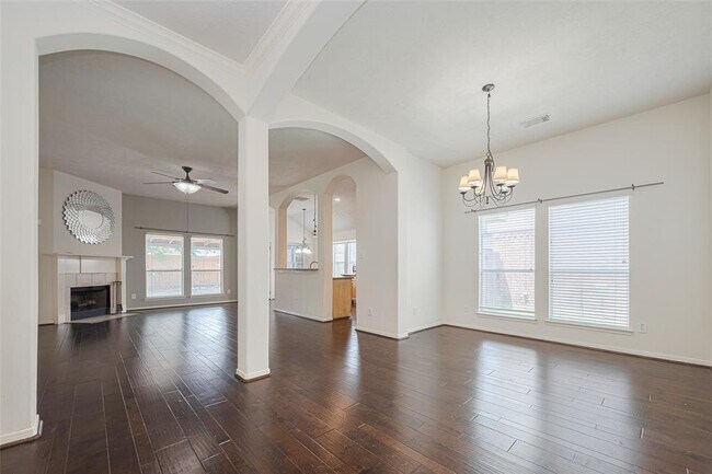 Building Photo - 14111 Norgrove Ct