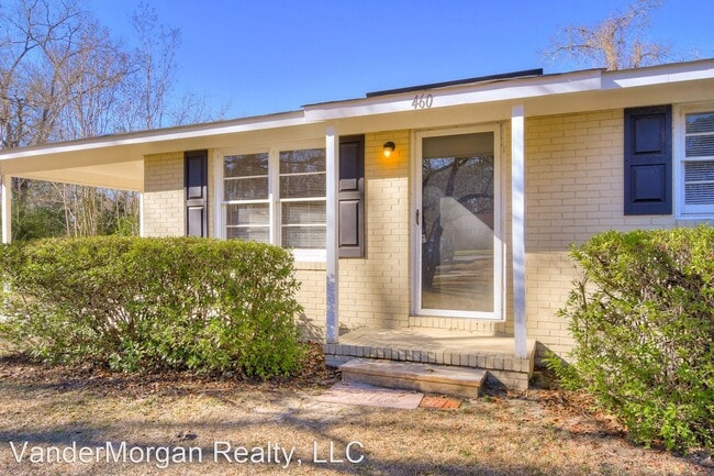 Foto del edificio - 3 br, 1.5 bath House - 460 East Boundary St