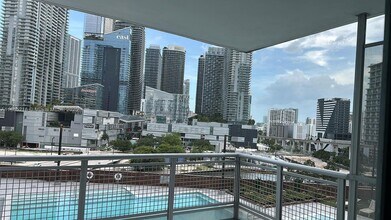 Building Photo - 350 S Miami Ave