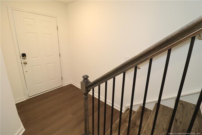 Building Photo - 3128 Gypsum Dr