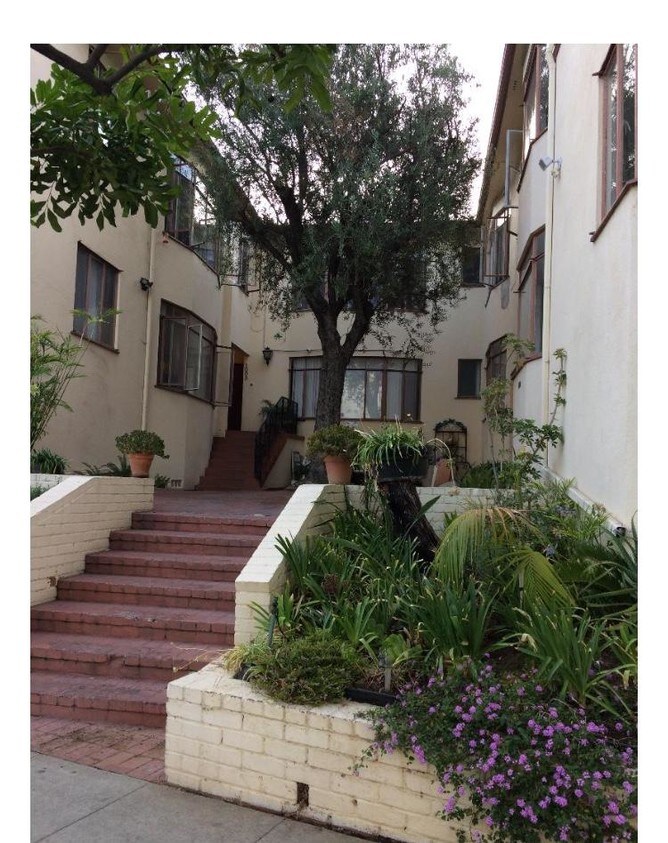 1001 S Sierra Bonita Ave, Los Angeles, CA 90019 Apartments in Los