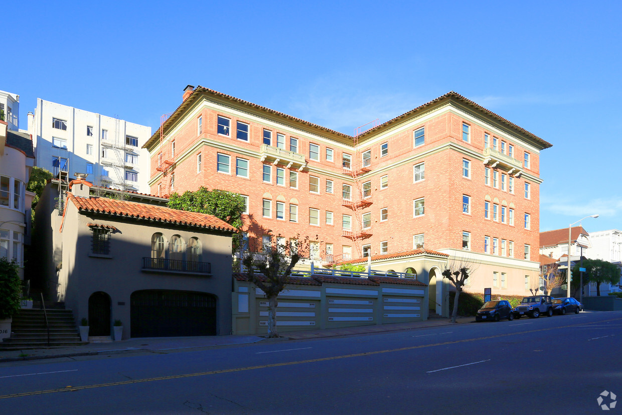 Building Photo - 2000 California St