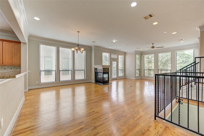 Building Photo - 1706 McDonald St