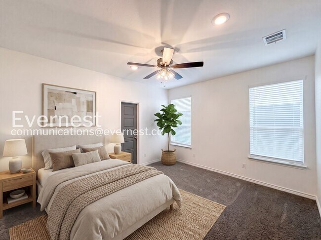 Foto del edificio - 2207 Hornbeam St