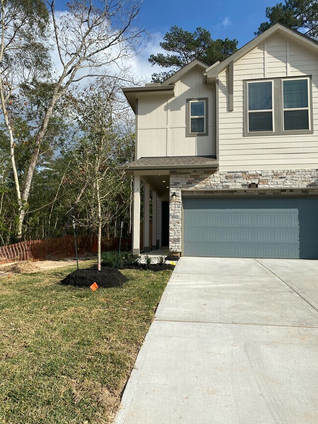 555 Dry Fork Ln, Conroe, TX 77304 Townhome Rentals in Conroe TX