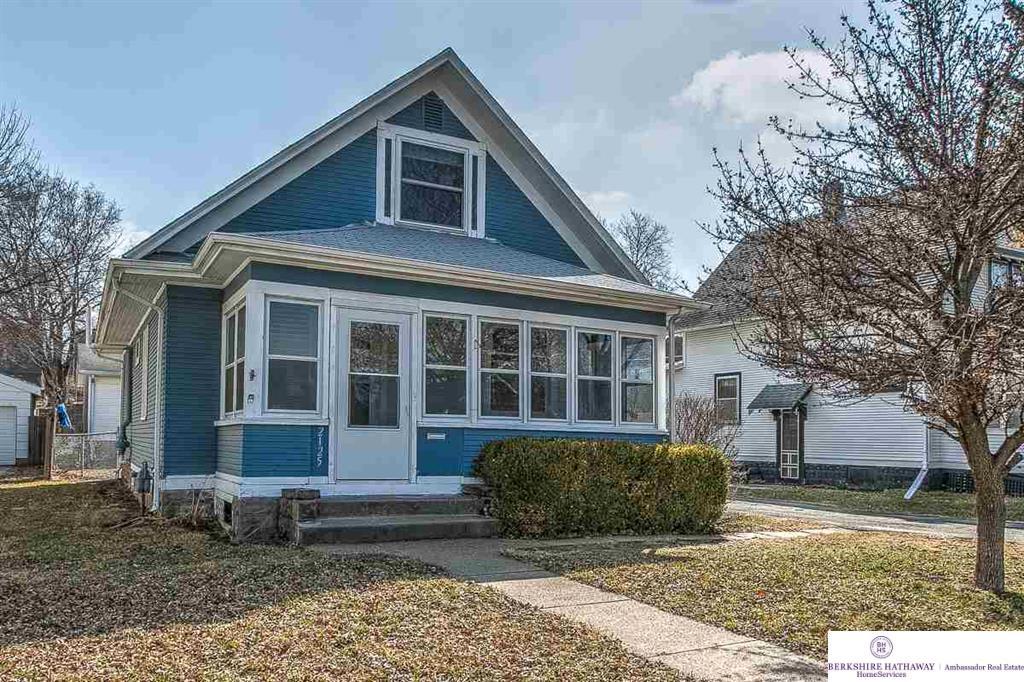 2125 S 35th Ave, Omaha, NE 68105 House for Rent in Omaha, NE