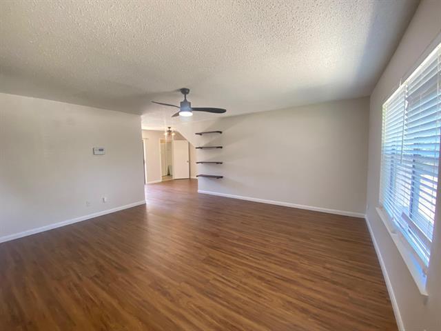 Building Photo - 644 Timberline Dr