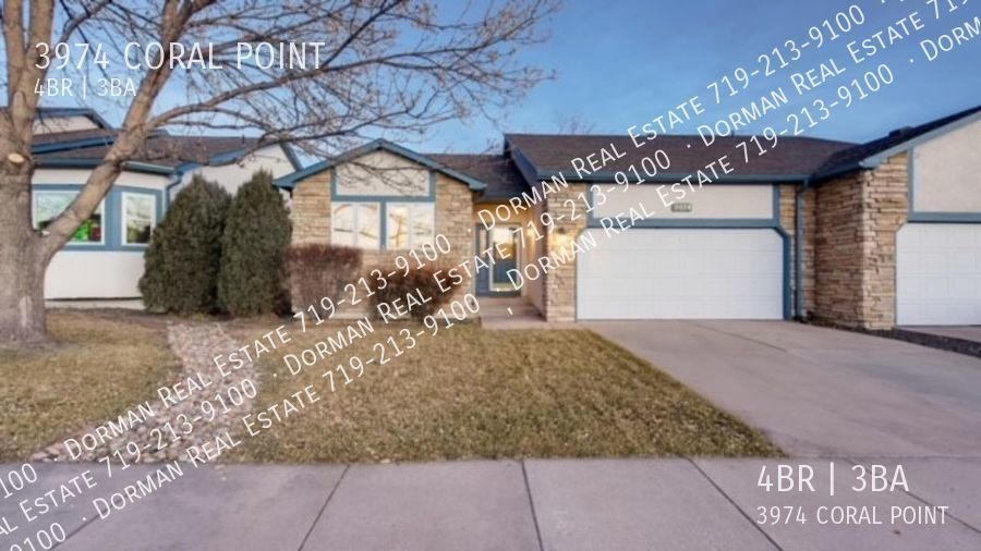 Primary Photo - Beautiful 4 bedroom townhouse with large f...