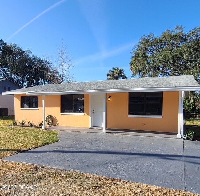 Foto del edificio - 1350 Jarecki Ave